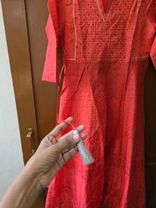 Elegant Coral Kurta with Intricate Print