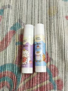 Cute Lip Balm Set vanilla and caramel cookie