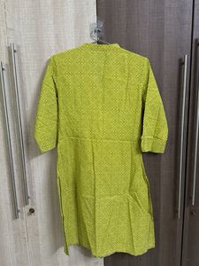 Nice Daily Wear Kurthi Of Size M