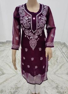 Elegant Lucknowi Chikan Kurti