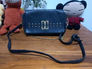 Authentic Daks Dark navy blue Leather sling bag