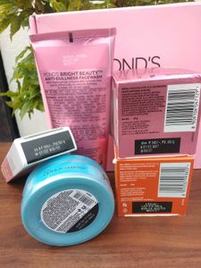 Pond's Skin Care Set - Bright Beauty
