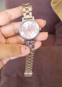 Sale🥳🥳new silver watch women's
