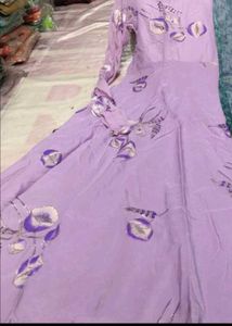 Elegant Lavender Kurta Set with Floral Print