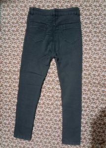 Stylish Grey Skinny Fit Jeans