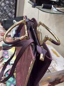 Stylish Mauve Handbag