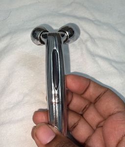 Bitrontix Face Roller Beauty Tool