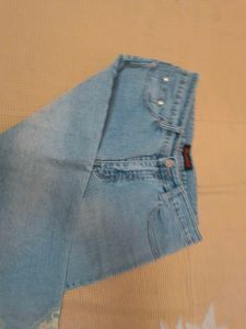 fancy capri for casual party