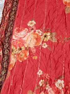 Red Dupatta