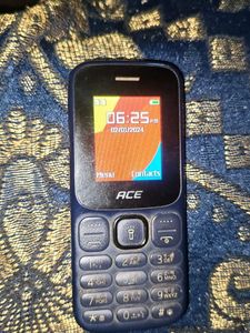itel ACE Feature Phone