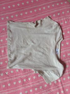 H&amp;M White Ribbed T-Shirt