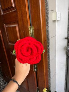 100% handmade crochet rose for gifting and ect