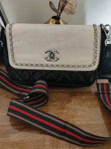 Elegant Crossbody Bag