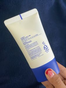iUNIK Hyaluronic Acid Fresh Sun Serum SPF50