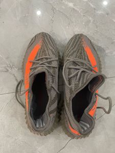 Adidas Yeezy 350 V2 Carbon Beluga