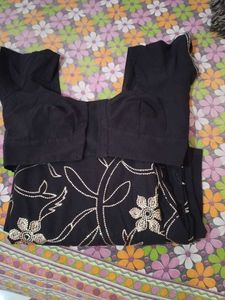Elegant Black Saree with Blouse