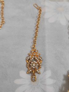 Stunning Gold-Tone Bridal Jewellery Set