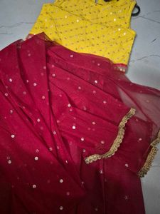 Girls' Festive Ethnic Set