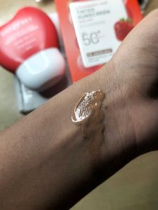 DOT &amp; KEY Tinted Sunscreen SPF 50+