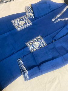 Elegant Blue Kurta Set with White Embroidery