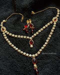 Exquisite Red Stone & Crystal Necklace Set