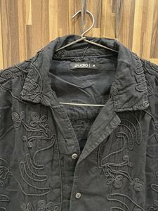 Men's Black Embroidered Short Sleeve Shirt