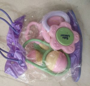 New 5 Pieces Attractive  Rettle set For babies