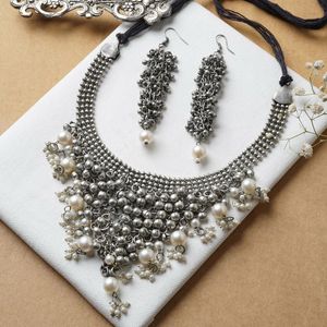 Teejh Silver Oxidized Pearl Choker Necklace Set