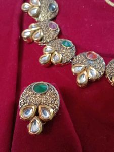 Stunning Ethnic Jewellery Set