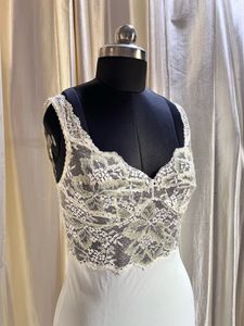 Elegant Lace Trim Camisole Slip
