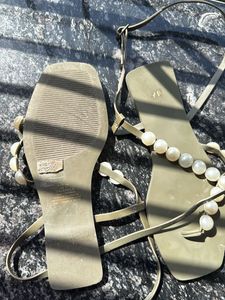 H&amp;M Barely There Flats With Pearls Size 36