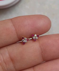 Sparkling Stud Earrings gold 18crt