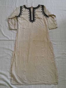 Embroidered Cream Kurta Pant Set