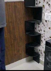 Zigzag Corner Rack For Decor / Book Shelf