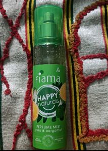 Fiama Happy Naturals Perfume Mist