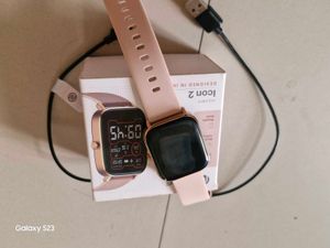 Noise Icon2 Smart watch