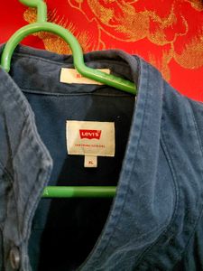 Levi's Men's Blue Button-Down Shirt