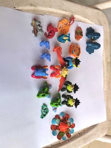 kinderJoy 🐲dragon🐉collaboration full action fig
