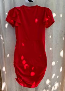 Elegant Red Ruched V-Neck Party Dress