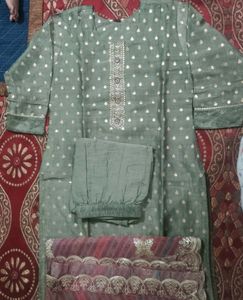 Elegant Green Kurta Set with Dupatta