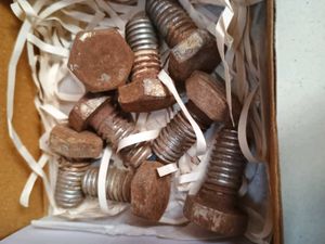 Bolts For Beds Joints