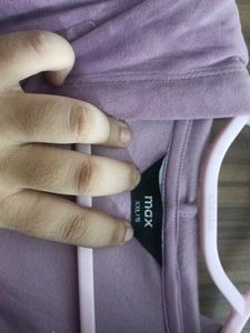 a cool hoodie cum sweat shirt