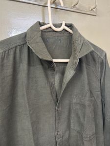 Men's Green Long Sleeve Button-Up Shirt