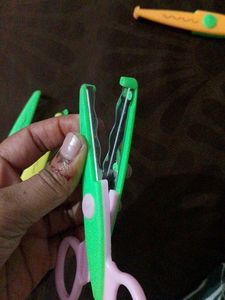 set of 4 designer scissor