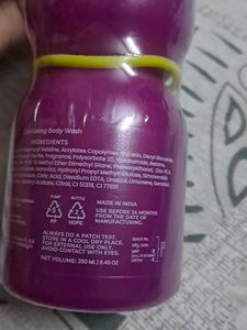 Hula Hoop Exfoliating Body Wash
