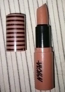 NYKAA Lipstick (shade - WakeupMakeup)