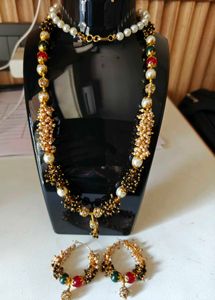 Elegant Pearl and Gold Necklace &amp; Earrings Set