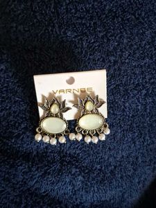 Elegant Oval Earrings with Pearl Drops