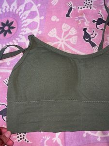 Comfortable Green Sports Bra