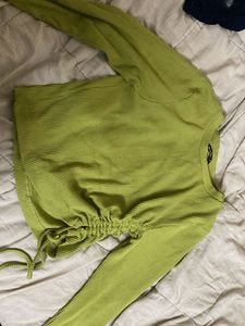 SALE ‼️‼️Lime Green Ruched Long Sleeve Top